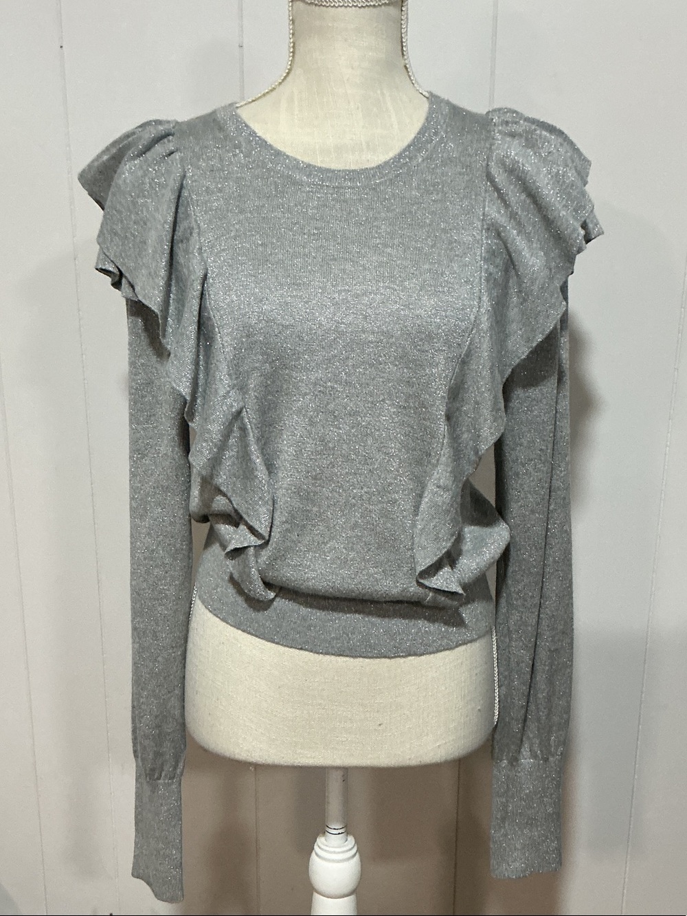 Veronica Beard Silver-Gray Ruffle Shoulder Knit Sweater